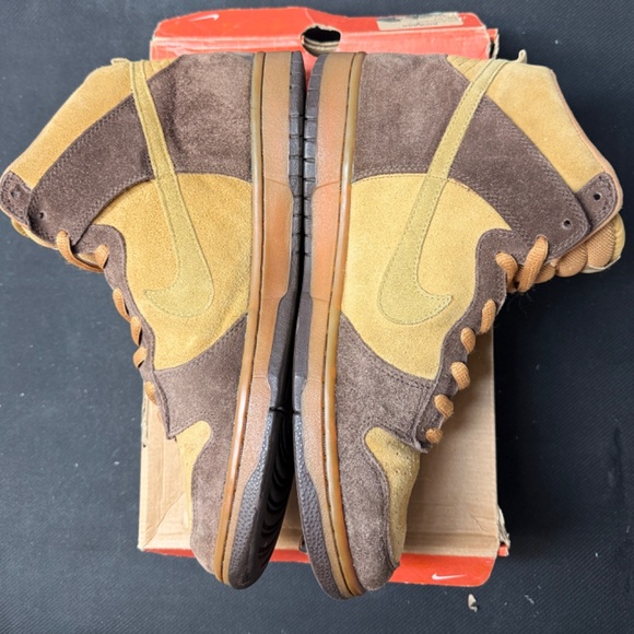Size 11.5 - VNTG 2003 Nike Dunk Pro SB High Maple- (305050-222) main image 9